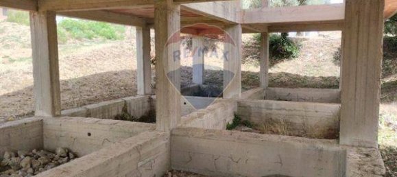 5 rooms House in Messina, Italy No. 32613 10