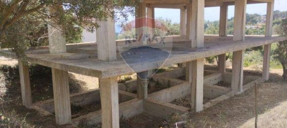 5 rooms House in Messina, Italy No. 32613 8