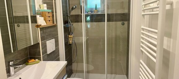 Apartamento de 2 dormitorios en Montmorency, France No. 167507 5