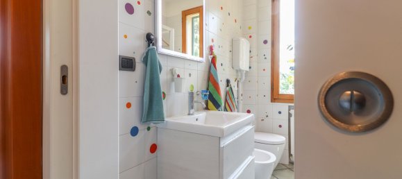 4 Schlafzimmer Wohnung in Bologna, Italy, Nr. 321816 45