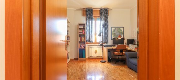 4 Schlafzimmer Wohnung in Bologna, Italy, Nr. 321816 10