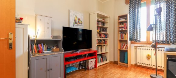 4 Schlafzimmer Wohnung in Bologna, Italy, Nr. 321816 14