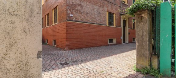 4 Schlafzimmer Wohnung in Bologna, Italy, Nr. 321816 5