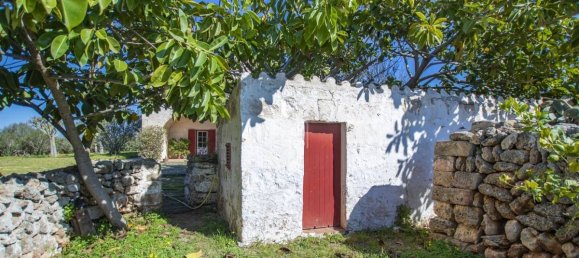 Finca de 5 dormitorios en Ciutadella De Menorca, Spain No. 1345 8