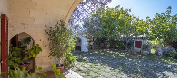 Finca de 5 dormitorios en Ciutadella De Menorca, Spain No. 1345 11