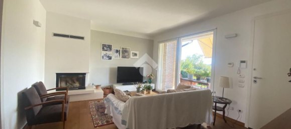 7 rooms Villa in Due Carrare, Italy No. 90277 7