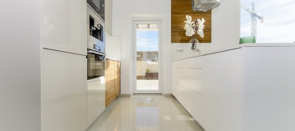 3 bedrooms Villa in Los Montesinos, Spain No. 9011 10