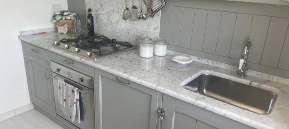 3-Zimmer Penthouse in Massa, Italy, Nr. 135576 10