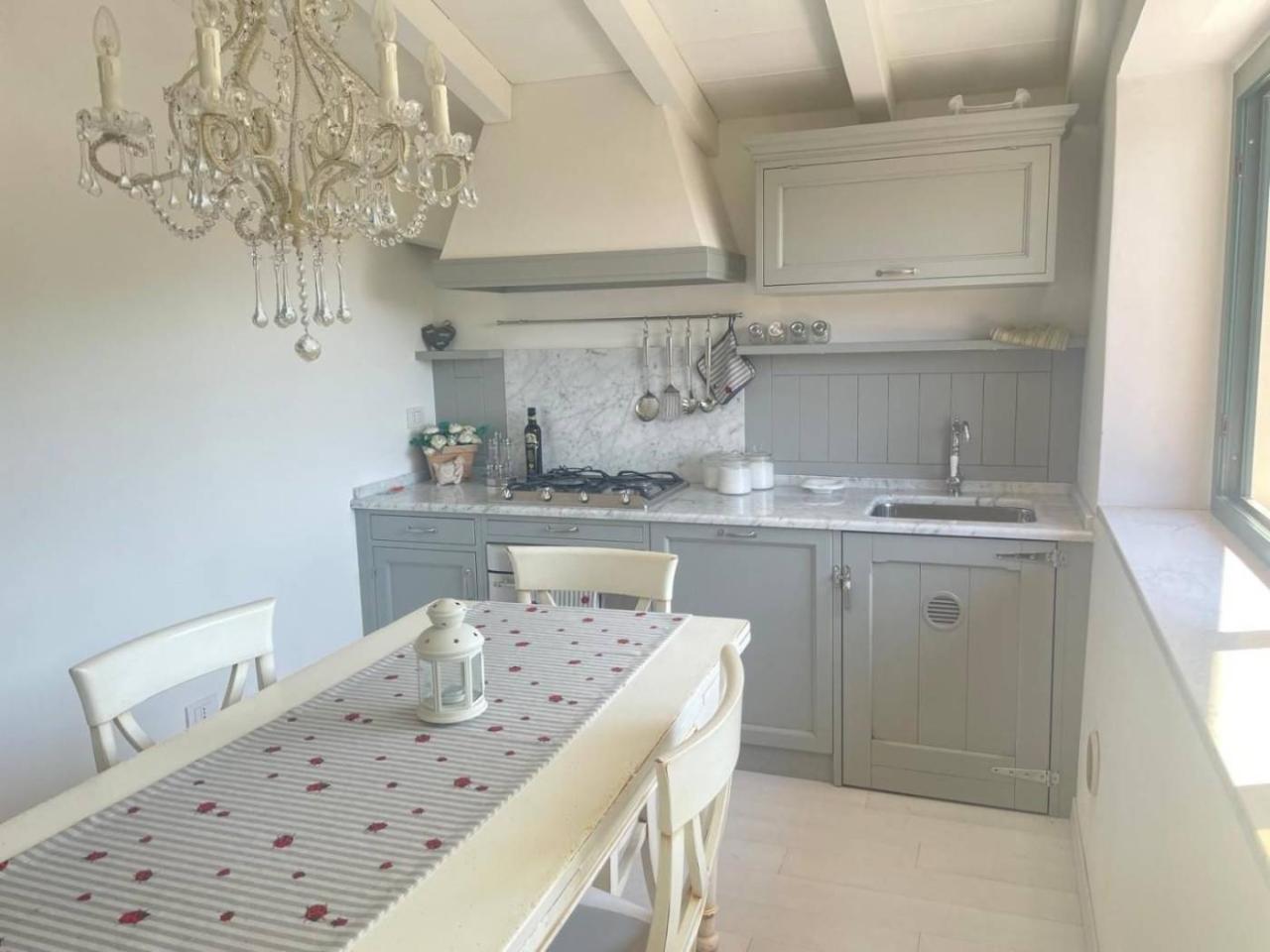 3-Zimmer Penthouse in Massa, Italy, Nr. 135576