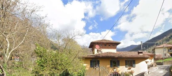 14غرفة شقة في Adrara San Martino, Italy رقم 5490 3