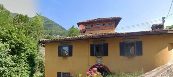 14غرفة شقة في Adrara San Martino, Italy رقم 5490 9