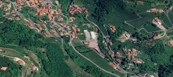 14غرفة شقة في Adrara San Martino, Italy رقم 5490 22