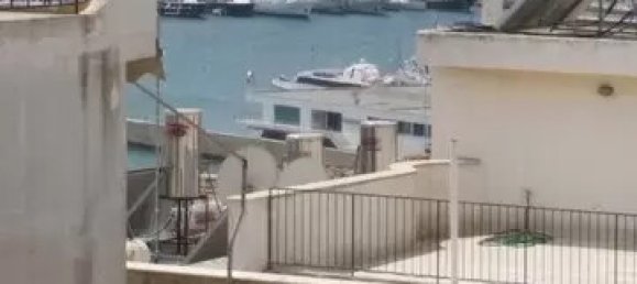 6 غرف نوم ميزونيت في Piraeus, Greece رقم 2616 16