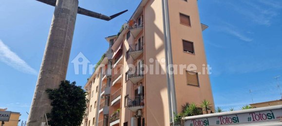 3 bedrooms Apartment in Naples, Italy No. 337746 12