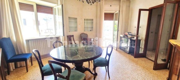 3 bedrooms Apartment in Naples, Italy No. 337746 3