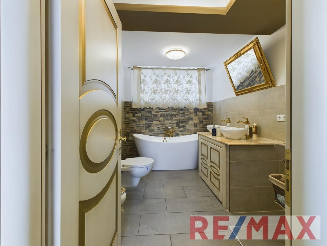 3 غرف نوم منزل في Ludwigshafen am Rhein, Germany رقم 58375