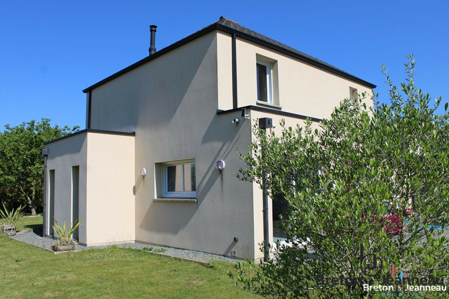 4 غرف نوم منزل في Ernee, France رقم 357839