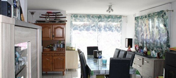 4 غرف نوم منزل في Ernee, France رقم 357839 2