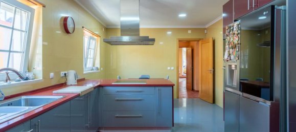 3 Schlafzimmer Haus in Colares, Portugal, Nr. 49628 7