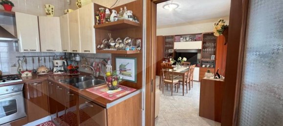 4غرفة شقة في Bari, Italy رقم 23653 22