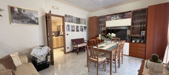 4غرفة شقة في Bari, Italy رقم 23653 24