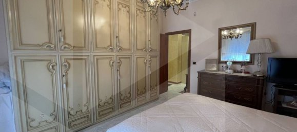 4غرفة شقة في Bari, Italy رقم 23653 10