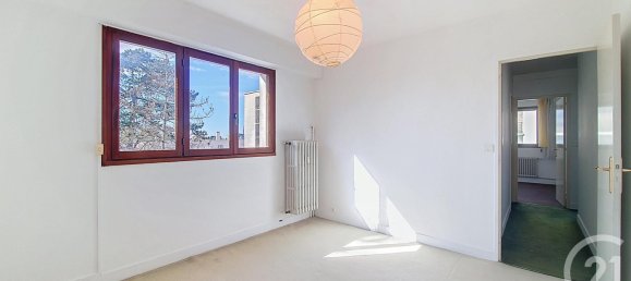 Квартира с 3 спальнями в Тур, Франция № 70368 15