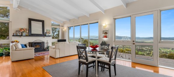 3 bedrooms House in Yarra Glen, Australia No. 116 2