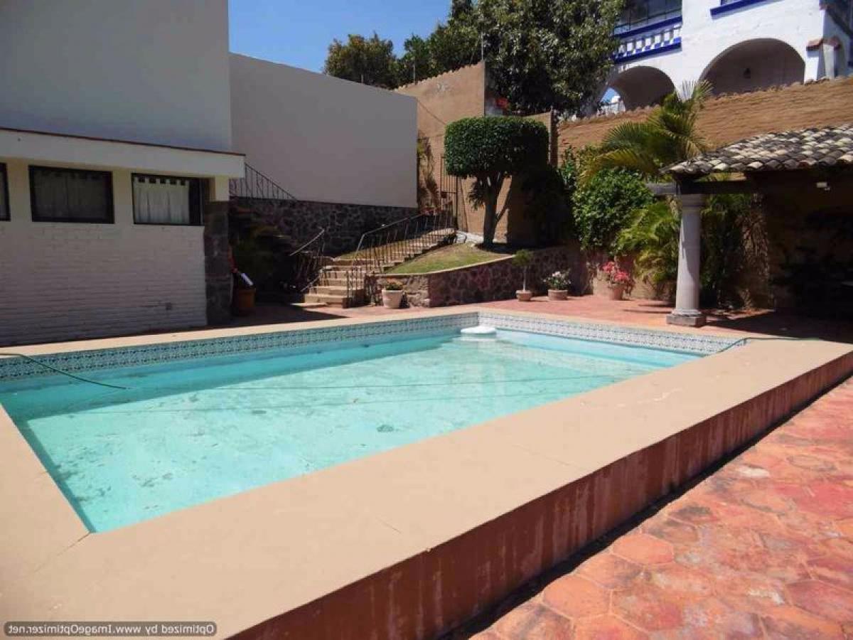 4 bedrooms House in Morelos, Mexico No. 162637