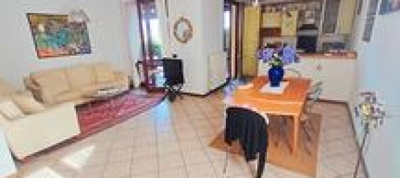 3غرفة شقة في Manerba del Garda, Italy رقم 298491 4