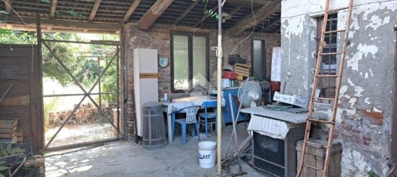 6 bedrooms House in Roncaro, Italy No. 380919 13