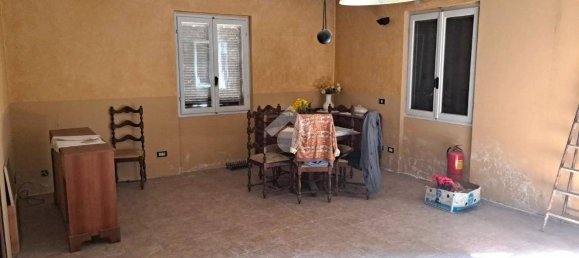 6 bedrooms House in Roncaro, Italy No. 380919 3