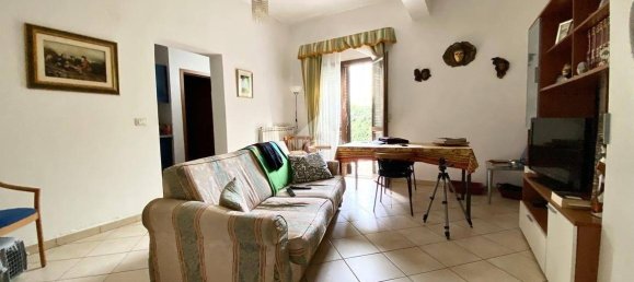 2 Schlafzimmer Wohnung in Quarrata, Italy, Nr. 292094 2