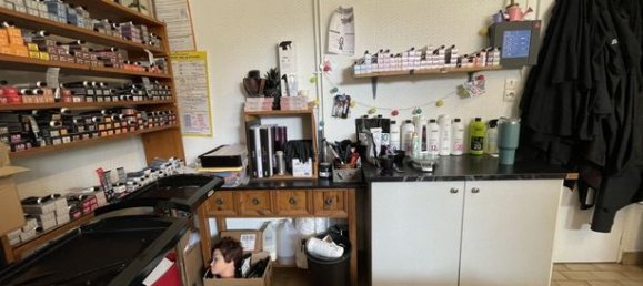 Gewerbliche Immobilie in La Riche, France 63m², Nr. 308412 9