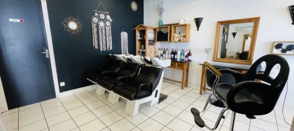 Gewerbliche Immobilie in La Riche, France 63m², Nr. 308412 6