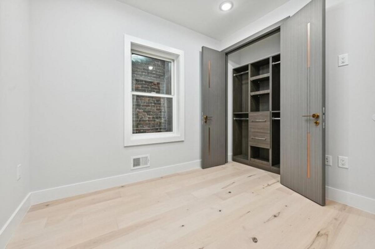 3 bedrooms House in Jersey City, USA No. 387079