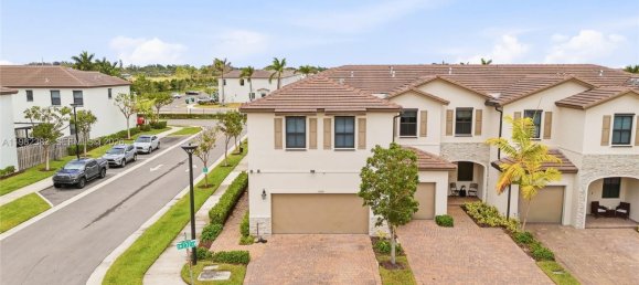 3 dormitorios dúplex en venta en Miami, Miami-Dade, Florida, USA № 615268 18