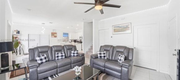 3 dormitorios dúplex en venta en Miami, Miami-Dade, Florida, USA № 615268 11
