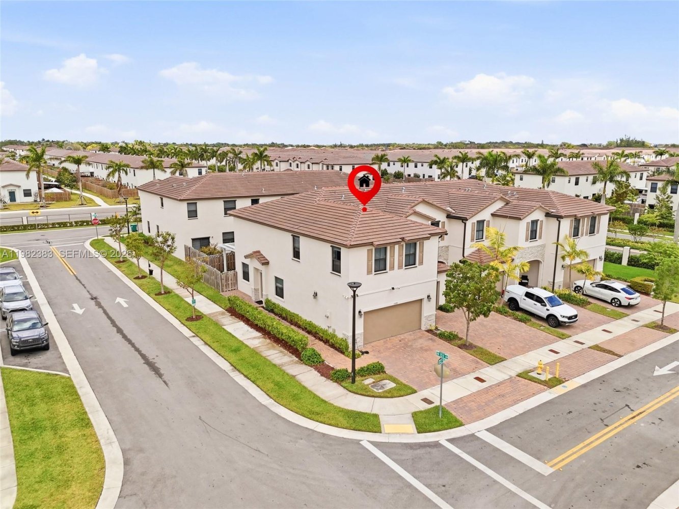 3 dormitorios dúplex en venta en Miami, Miami-Dade, Florida, USA № 615268