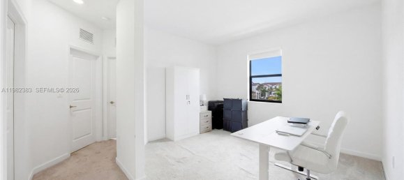 3 dormitorios dúplex en venta en Miami, Miami-Dade, Florida, USA № 615268 8