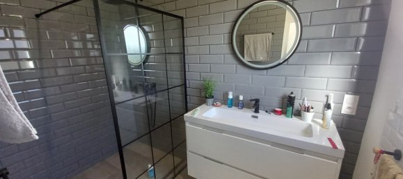 Вилла с 3 спальнями в Сериньяк, Франция № 199083 18