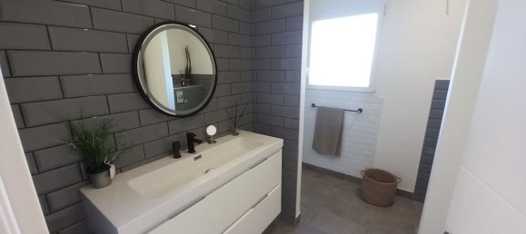 Вилла с 3 спальнями в Сериньяк, Франция № 199083 19