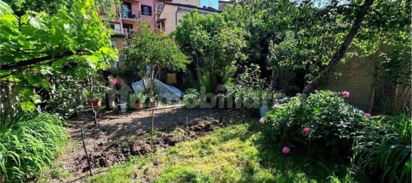 15 bedrooms Apartment in Voghera, Italy No. 344010 23