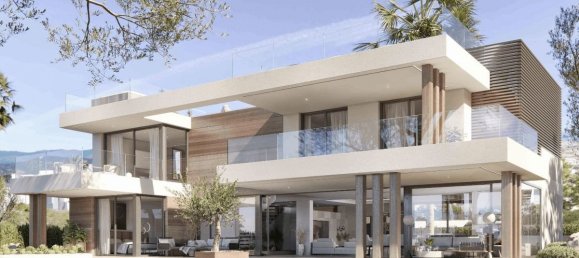 4 bedrooms Villa in Estepona, Spain No. 2904 5