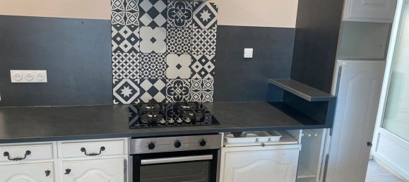 Casa T2 em Saint-Porchaire, France N.º 295824 2