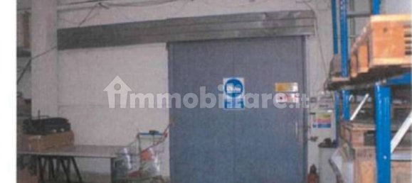 3-Zimmer Gewerbliche Immobilie in Limbiate, Italy, Nr. 323514 4