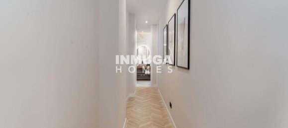 Apartamento de 3 dormitorios en Madrid, Spain No. 125037 15