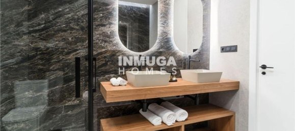 Apartamento de 3 dormitorios en Madrid, Spain No. 125037 23