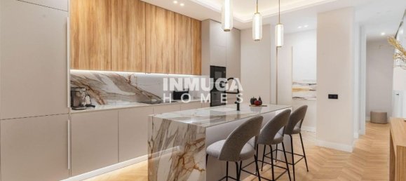 Apartamento de 3 dormitorios en Madrid, Spain No. 125037 4