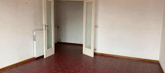 4 rooms Apartment in Camaiore, Italy No. 230920 4